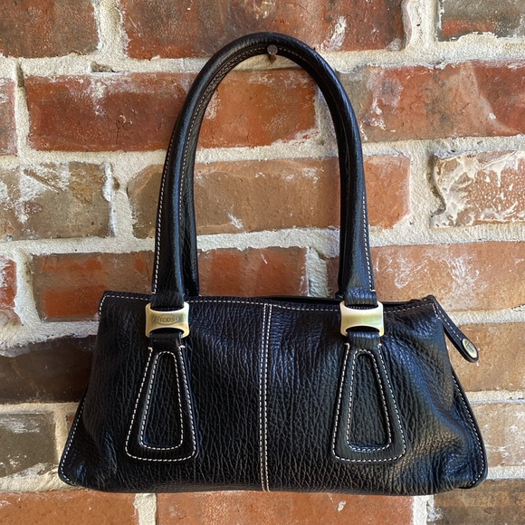 Tod's Black Leather Shoulder Bag